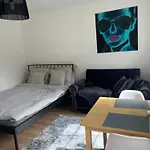 Διαμέρισμα Ally's Urban Cozy Juhkentali 42 Near Centre Airport Next To Bus Station Ταλίν