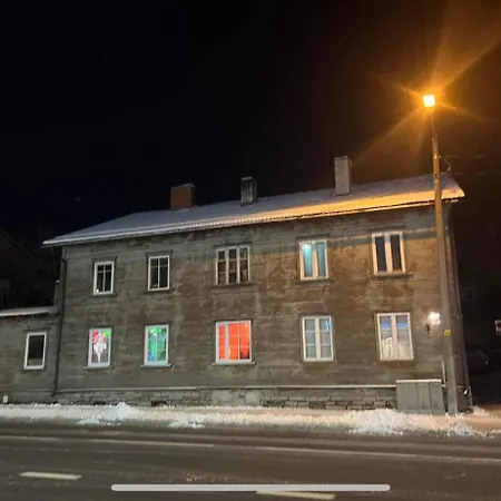 Апартаменты Ally's Urban Cozy Juhkentali 42 Centre Airport Next To Bus Station