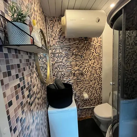 Ally Simple Cozy Juhkentali 42 Near Centre Airport Next To Bus Station 아파트 *