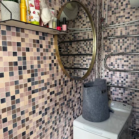 Ally's Urban Cozy Juhkentali 42 Near Centre Airport Next To Bus Station Таллин