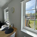 Ally's Urban Cozy Juhkentali 42 Near Centre Airport Next To Bus Station Apartment Tallinn